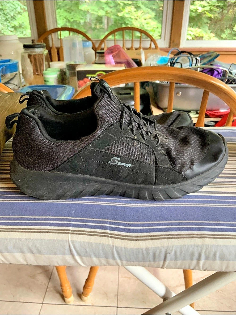 Skechers Black Sneakers
